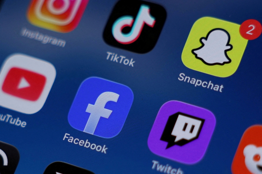 Britain announces sweeping social media ban for under-16s