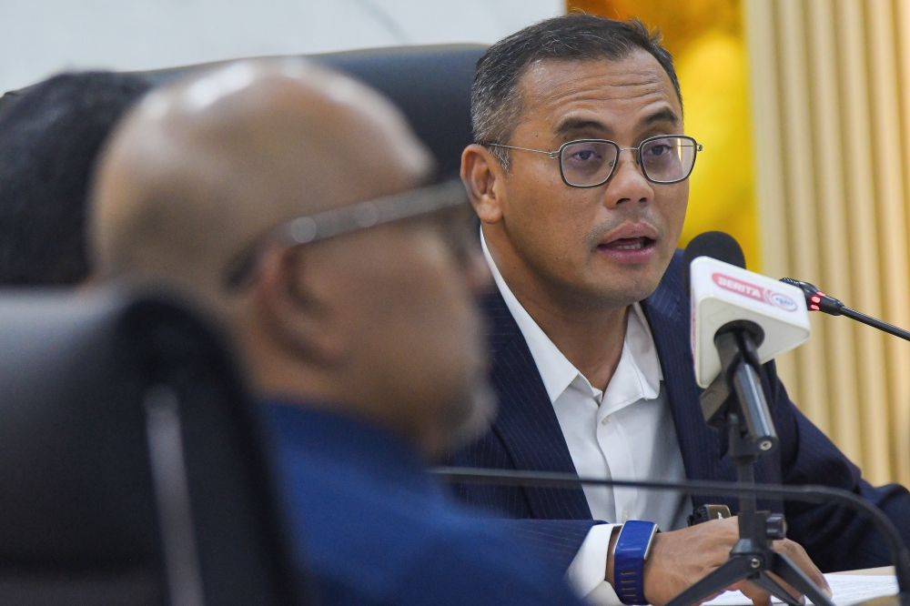 ‘We’re monitoring, not panicking’: Amirudin says Selangor still on track for RM2.8b target