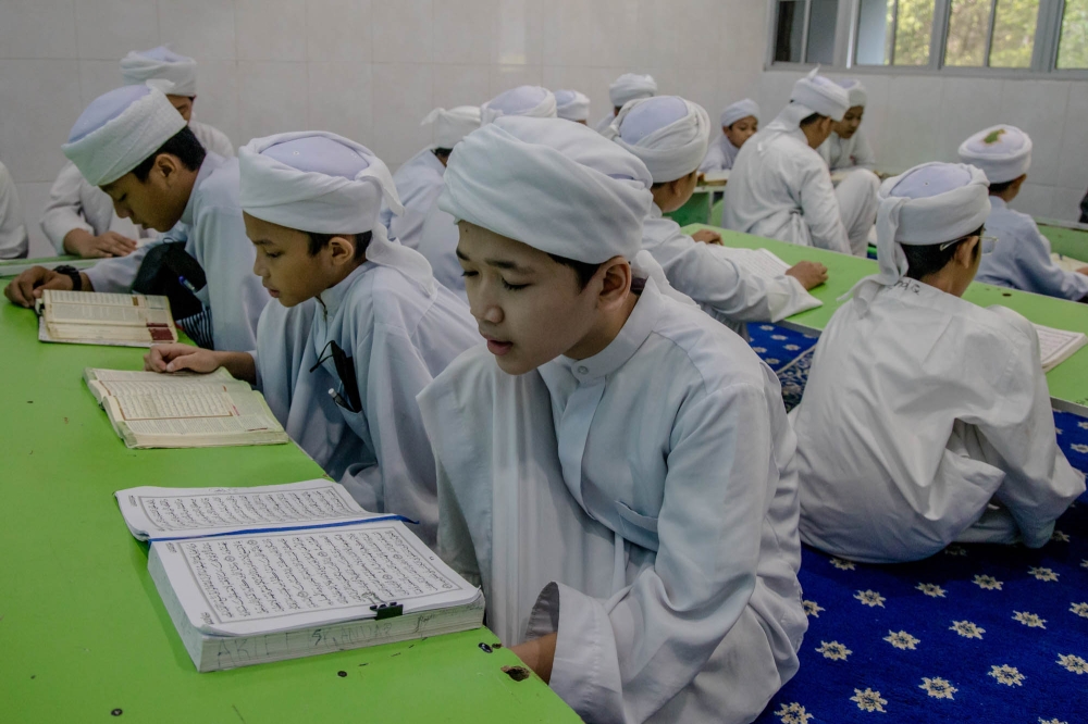 Pahang Sultan: Tahfiz students can become future AI, medical, and engineering experts