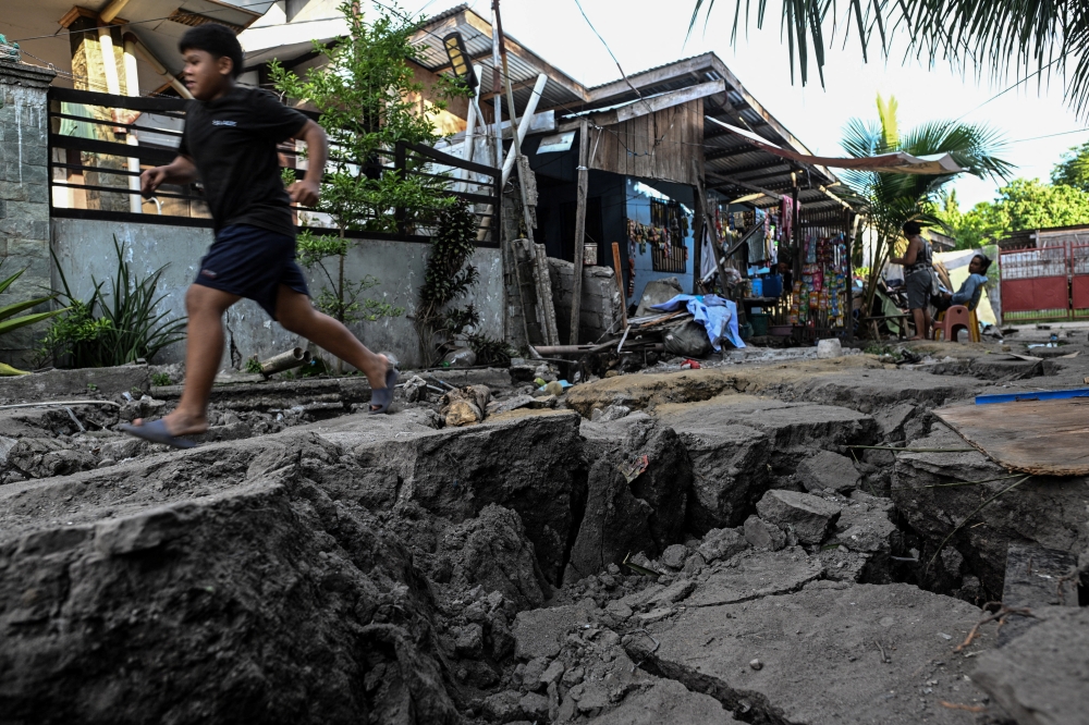 Singapore offers consular help to citizens in Philippines after Mindanao quake as PM sends condolences