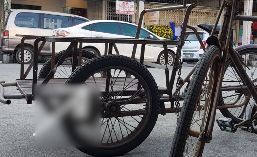 Selangor JPJ, MBSJ target cargo bicycles used by foreign nationals in Puchong road safety operation