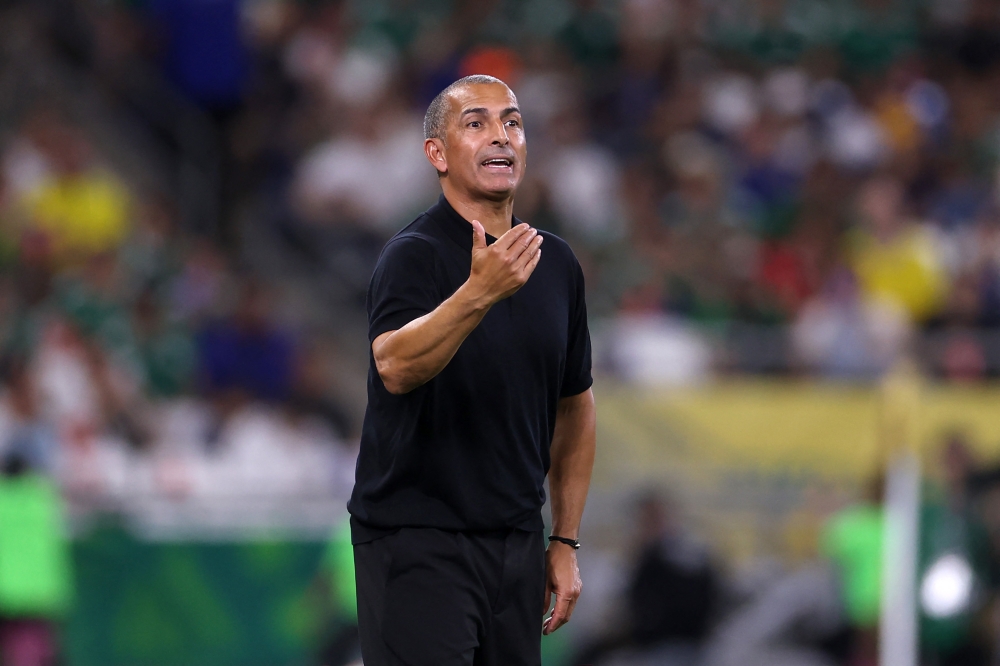 Lamouchi lasts just one game as Tunisia turn to Renard following Sweden hammering