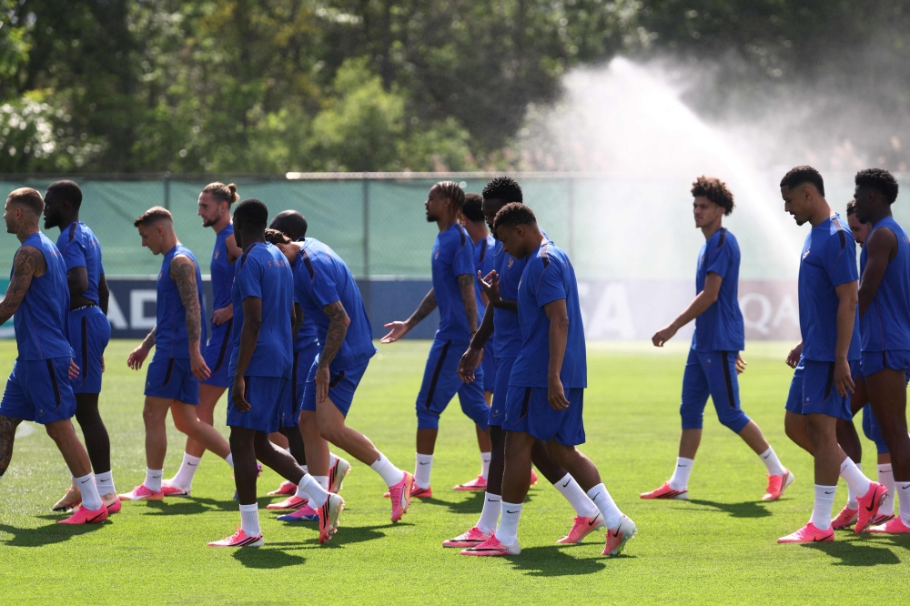 Déjà Bleus: Will France repeat their 2002 Senegal shock in World Cup opener?