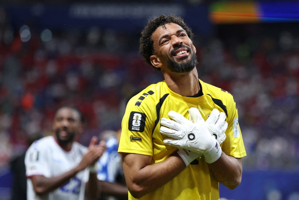 EE.UU. interviene para ayudar a la madre del portero de Cabo Verde Vozinha a asistir a la Copa Mundial tras un obstáculo con el visado