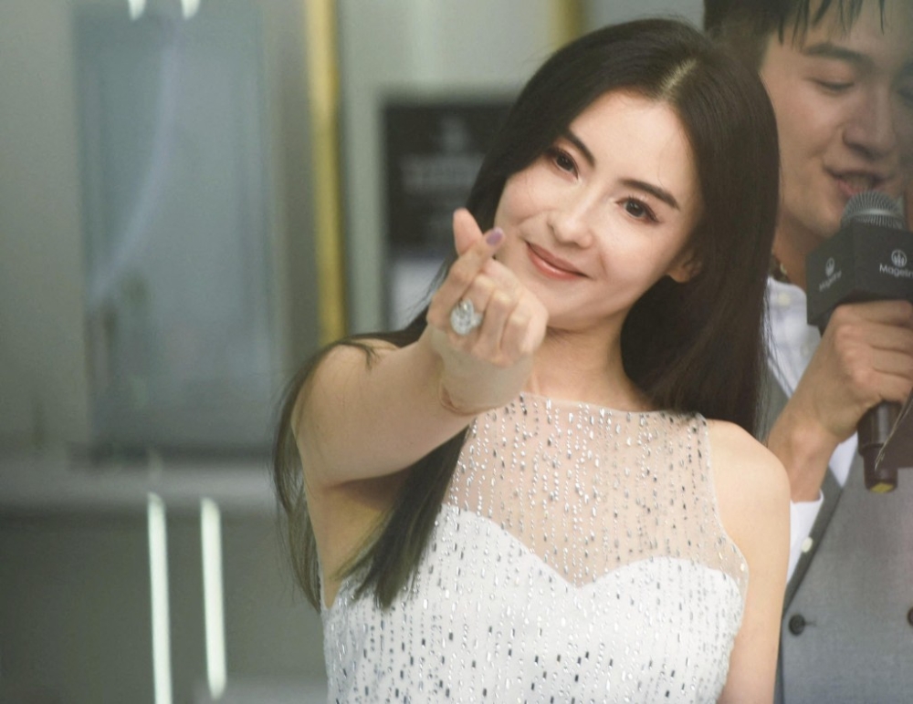 Hongkongs actrice Cecilia Cheung wint rechtszaak nadat rechter claims van HK$ 12 miljoen van ex-agent afwijst