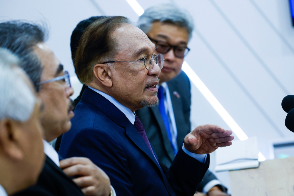 Malaysia to ‘seriously’ explore using local currencies in bilateral trade, says Anwar