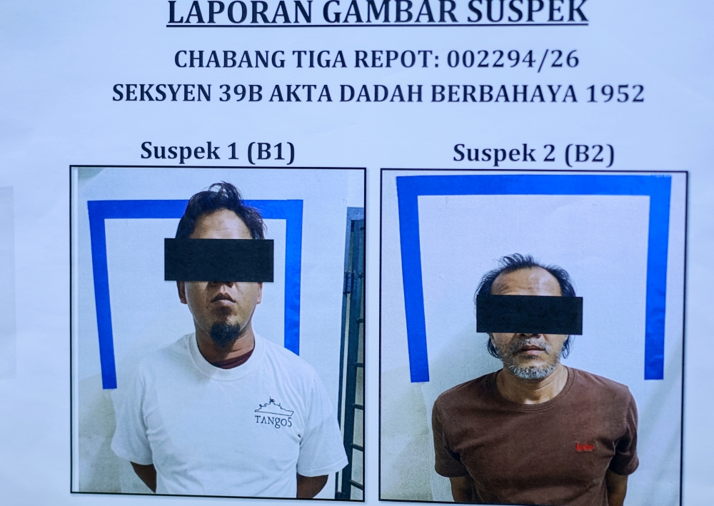 Terengganu police chief Datuk Mohd Khairi Khairudin said the June 14, 2026 raid under Ops Tapis Khas led to the arrest of two brothers aged 39 and 50 in Kampung Duyong Besar suspected to be drug storekeepers, as well as the seizure of about 22kg of ganja buds. — Bernama pic