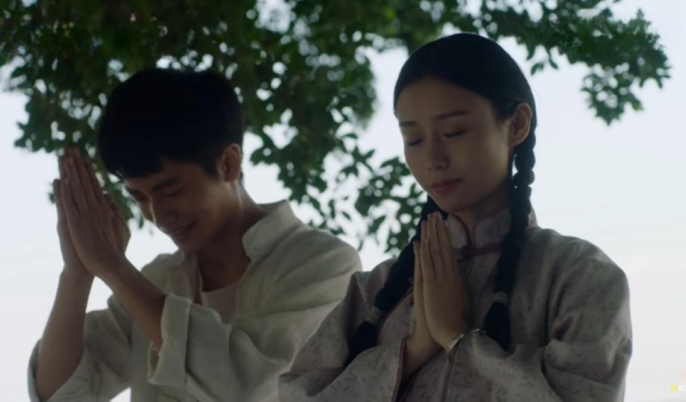 Wang Yantong stars as Zheng Musheng alongside Wang Xiaohui as the young Ye Shurou in ‘Dear You’. — Picture via YouTube/CMC Pictures