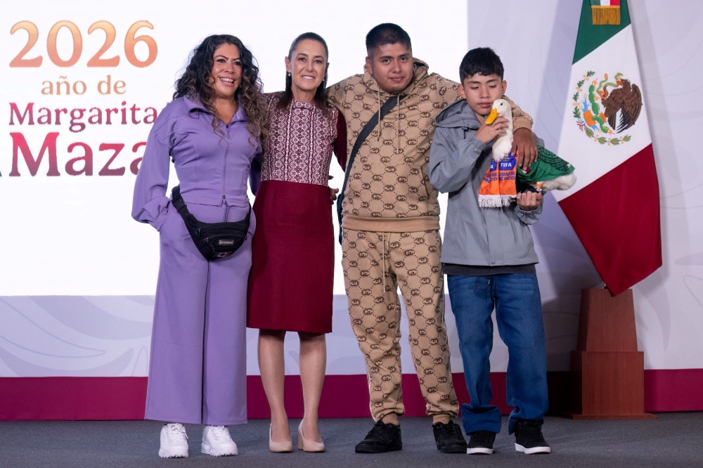 The president will see you now: Mexico’s World Cup duck meets Sheinbaum