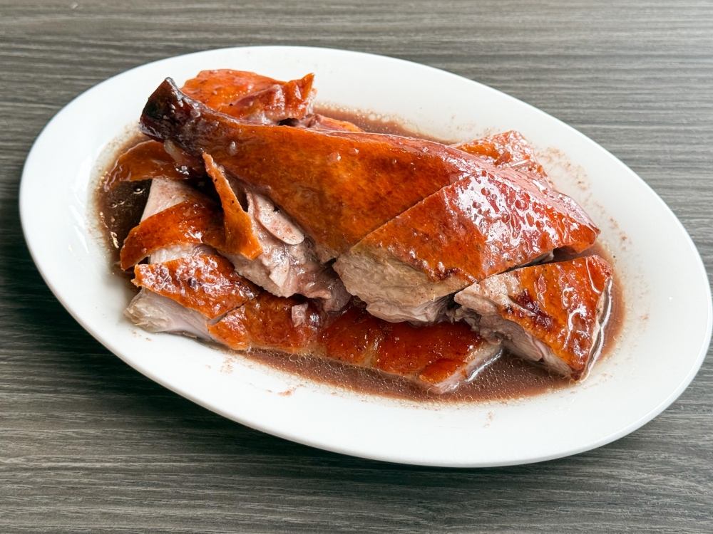 Herb-Roasted Duck is newly introduced at this Damansara Utama outlet.— Picture by Lee Khang Yi