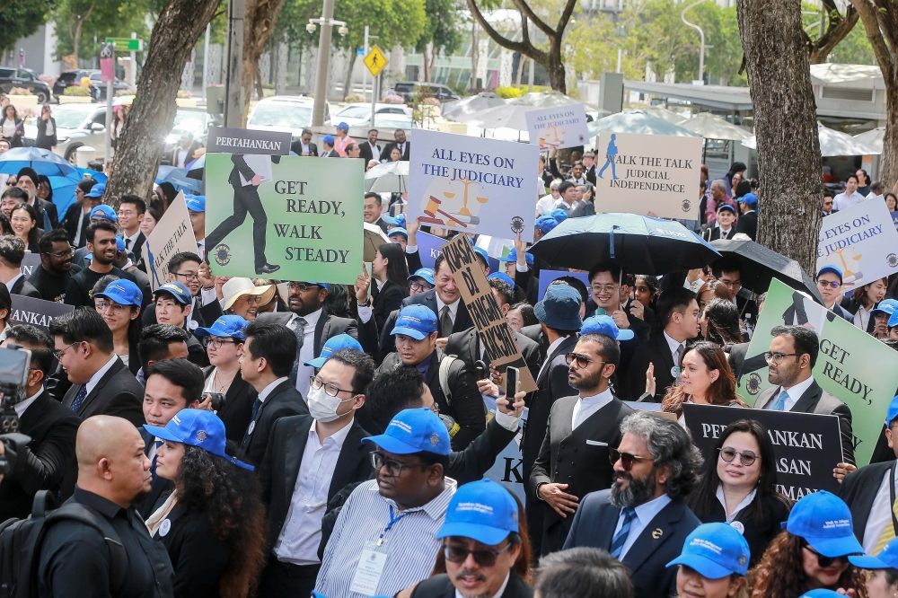 The Malaysian Bar had in the past spoken up through press statements, and also through peaceful marches such as the 'Walk to Safeguard Judicial Independence' in 2025. — Picture by Sayuti Zainudin
