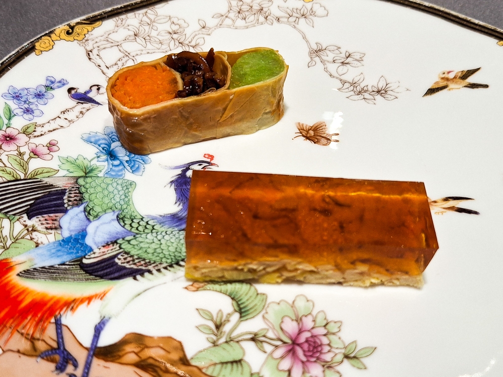Crispy bean curd skin with mixed vegetables, and chilled chicken in Chinese 'hua diao' wine, at The Queen, Hong Kong. — Picture by Ida Lim