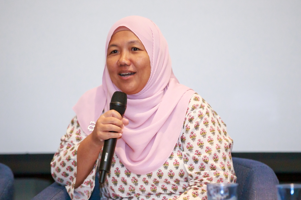 Rusaslina Idrus, a social anthropologist, said shame or stigma also led to women not reporting about the sexual violence that they experienced. — Picture by Raymond Manuel