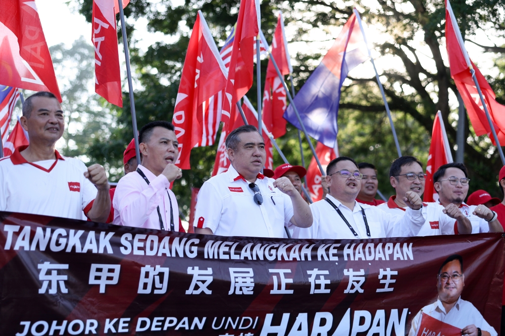 Two-term incumbent Ee Chin Li faces BN challenger How Chin Teck in Tangkak race
