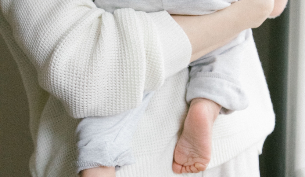 Singapore judge rules child safer with one parent, just not the both of them at once, rejects foster care bid