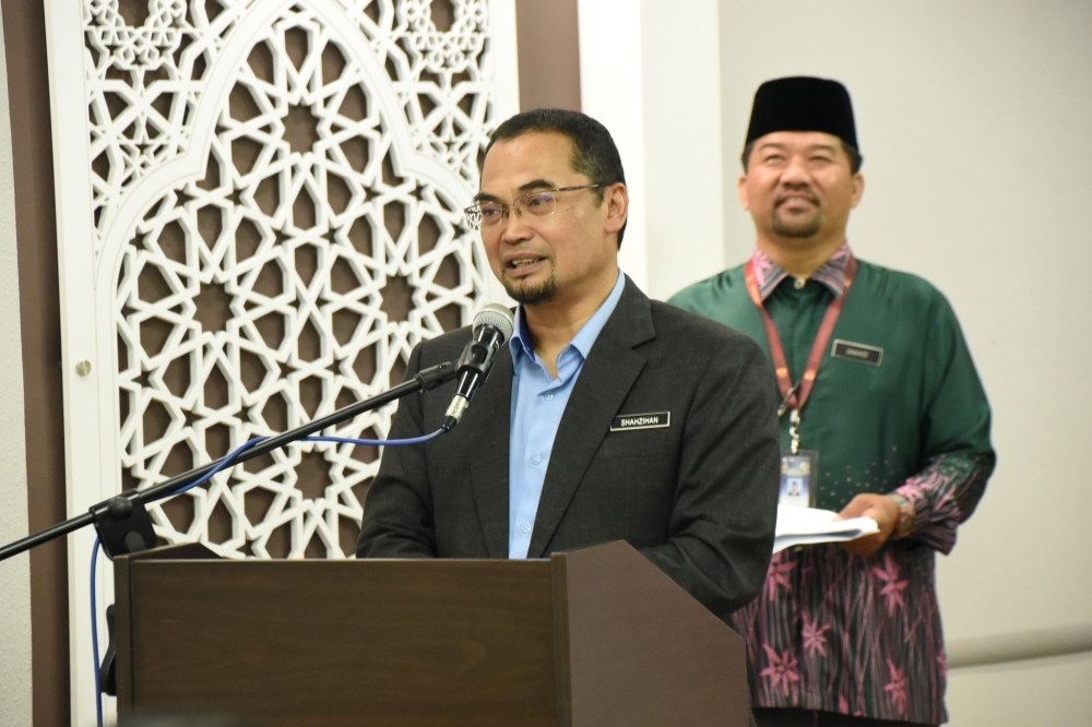 Jais raids Petaling Jaya premise over Shiite activities — 226 foreign nationals questioned