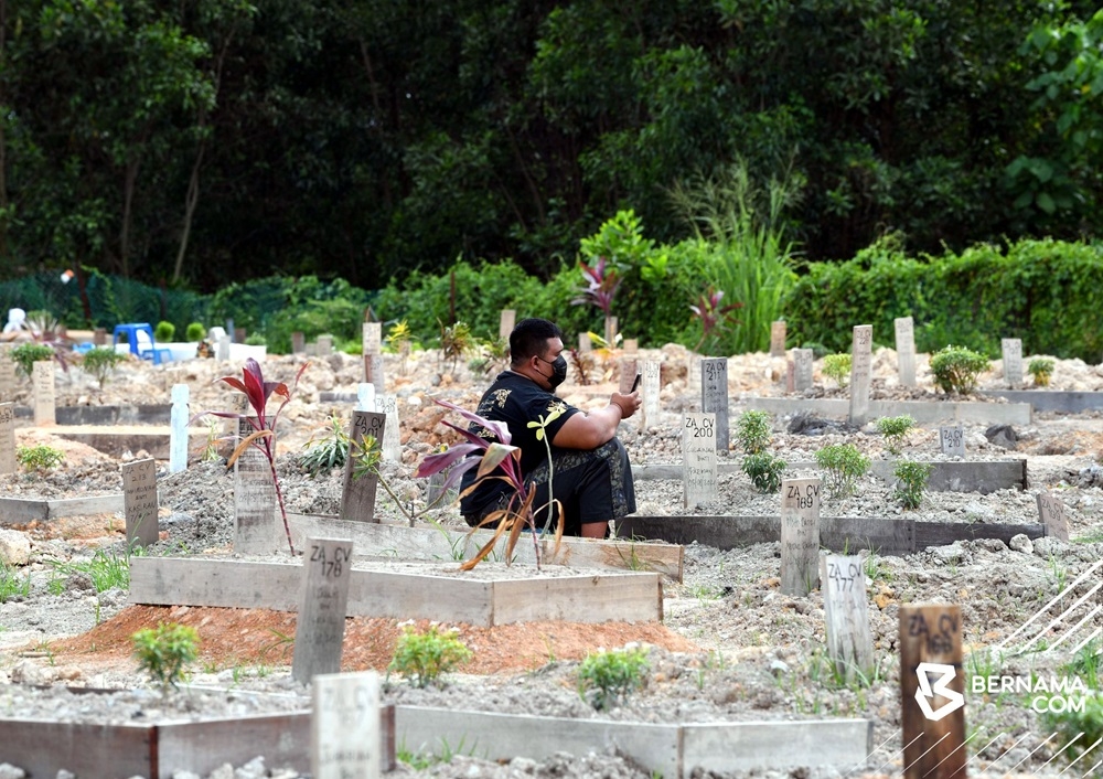 Selangor religious dept denies mosque caused Ukay Perdana burial delay— blames family confusion and NGO