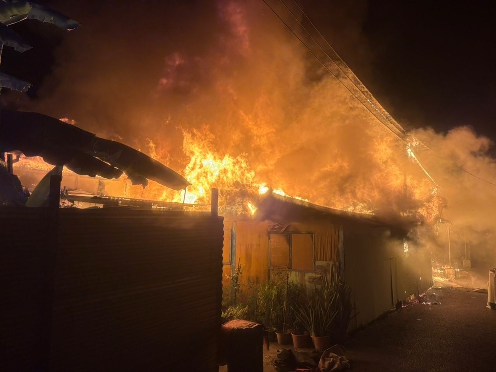 Kuching’s Tabuan Hilir blaze razes six houses, leaving 44 homeless