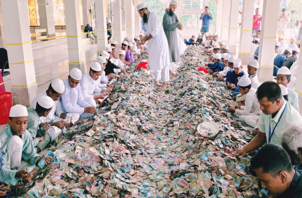 Pagla Masjid in Bangladesh breaks record as donation boxes reveal RM5m treasure
