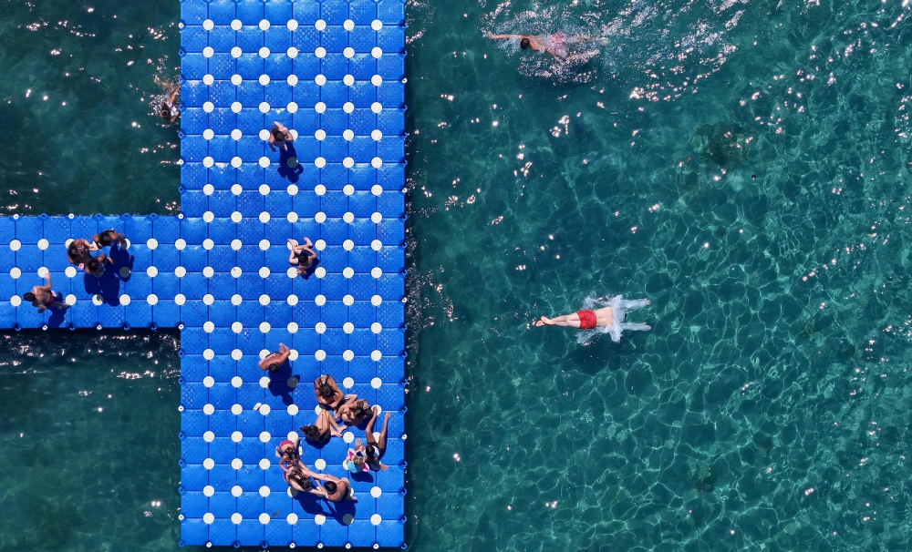 Europe’s deadly heatwave scorches eastern flank, takes aim at Ukraine