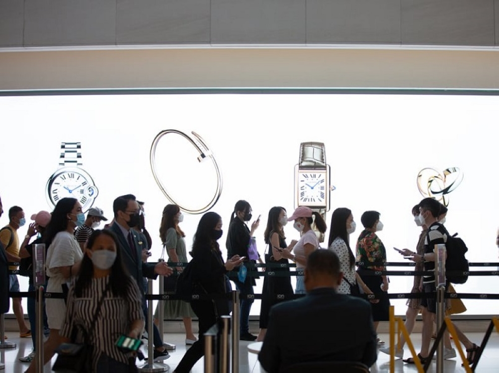 Survey: One in seven Singapore households now earns S$30,000 a month