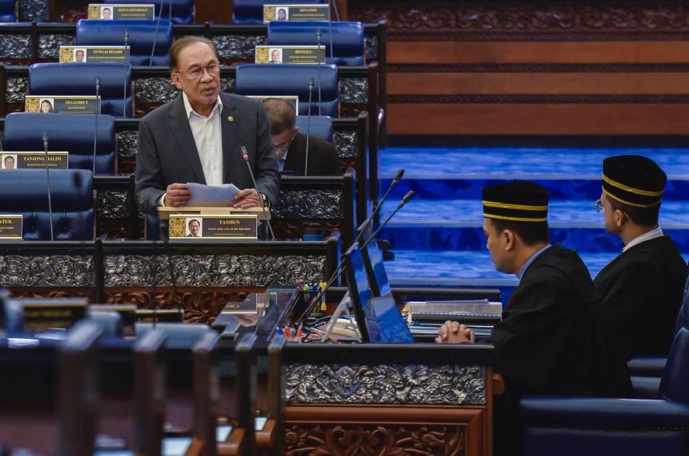 No new projects, no new promises: PM Anwar draws the line on election handouts