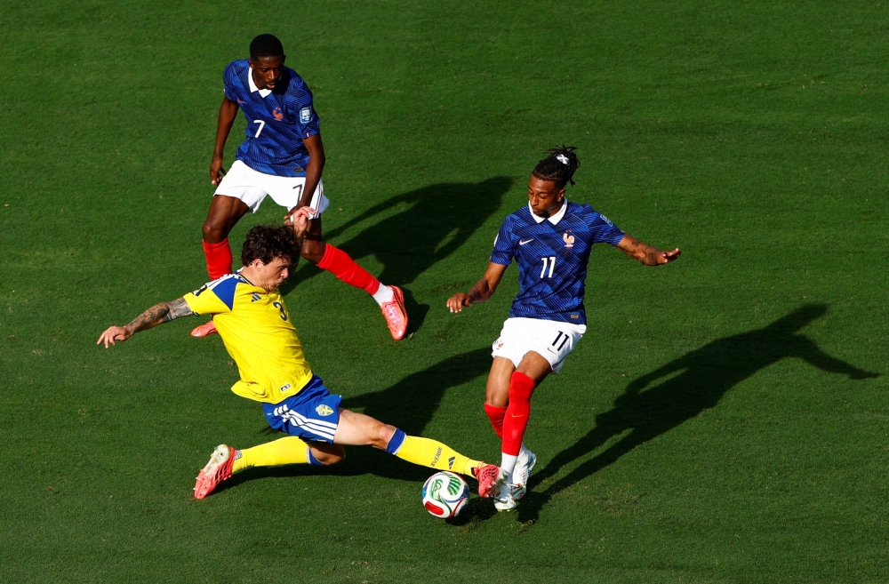 France advance on Mbappe brace as Norway secure first World Cup knockout victory