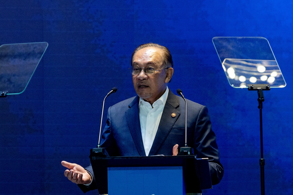 Anwar: Ant International's KL hub to create jobs, boost AI and digital talent