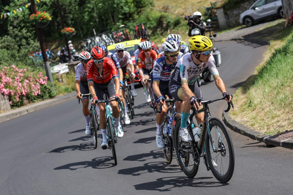 Heatwave frequency and intensity pose growing threat to Tour de France