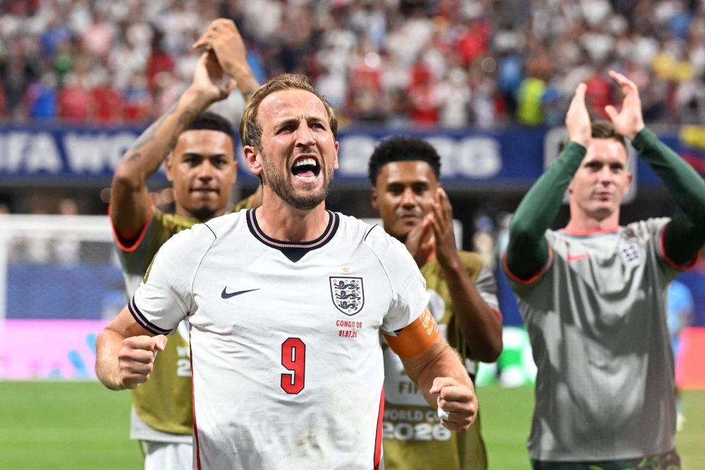 Two Kane goals, one big question: Is England just one-man team?