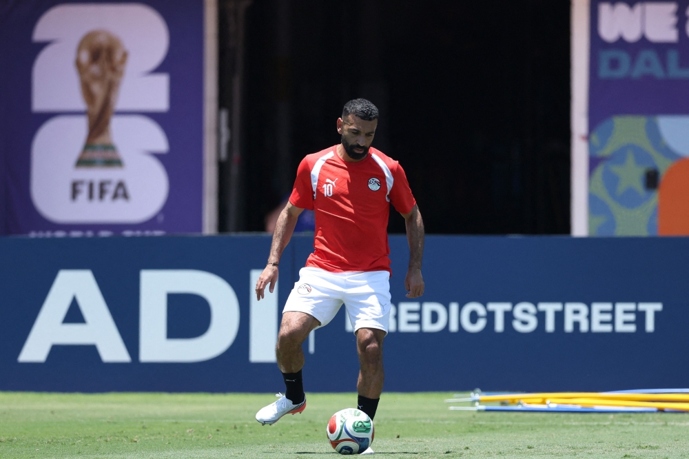 Egypt sweat on Salah’s fitness ahead of World Cup clash with Australia
