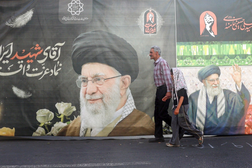 Huge crowds expected as Khamenei funeral ceremonies open in Iran