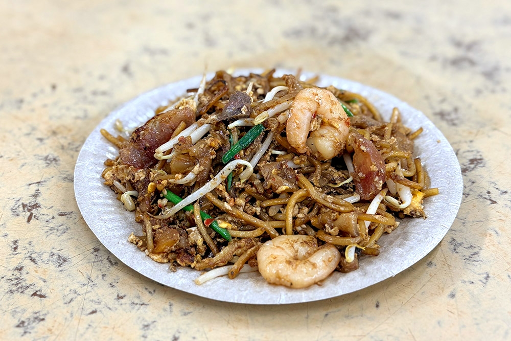Looking for Penang on a plate? This Kajang ‘char kway teow’ stall brings the ‘wok hei’ — and the wanderlust