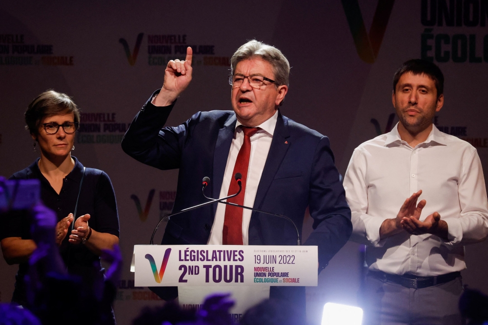 ‘Retake control!’ of… video games: French presidential hopeful backs property rights for physical game copies