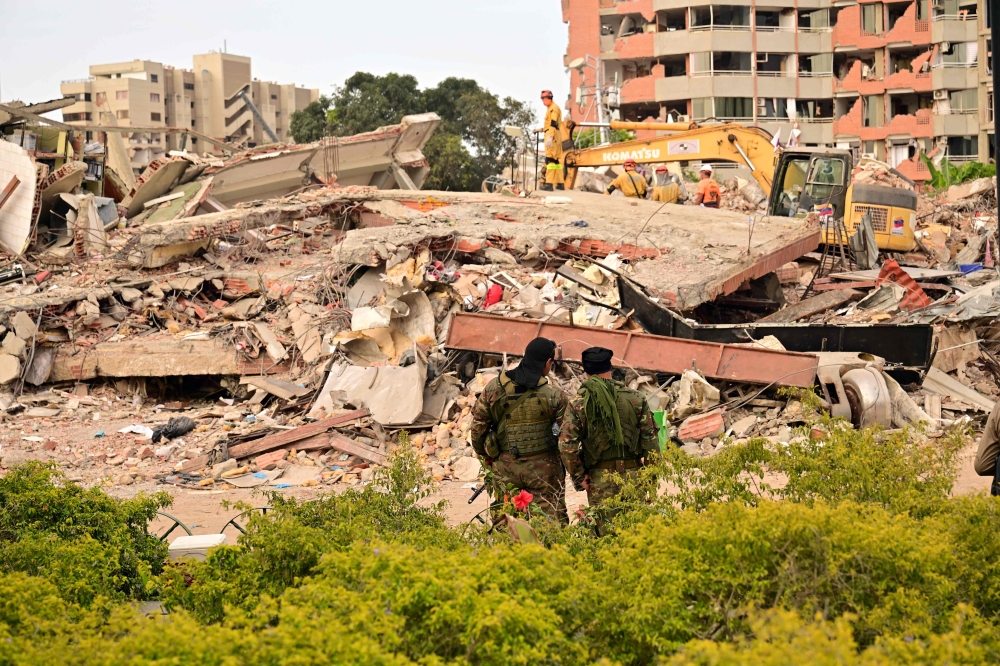Venezuela quake death toll rises to nearly 3,000