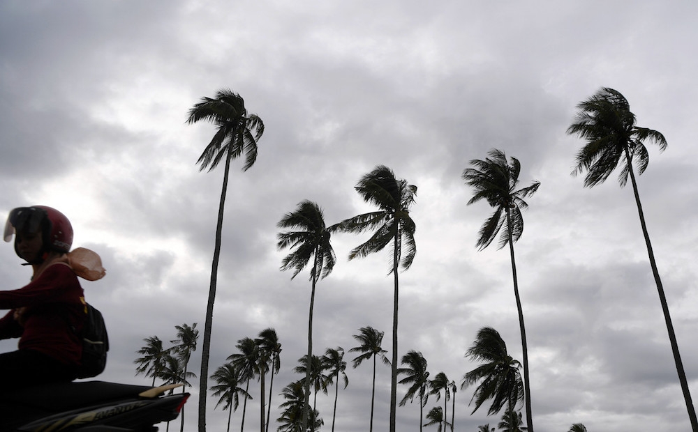 Strong westerly winds expected to hit Sabah, Sarawak and the peninsula from Wednesday, says MetMalaysia
