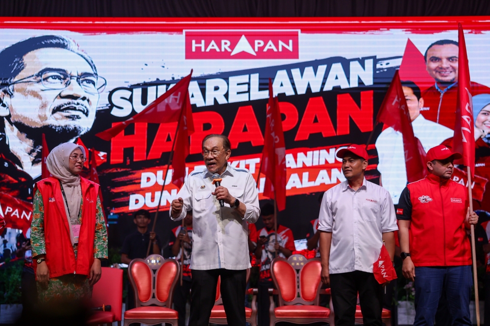 Anwar: DAP never disputes Malay rights and supports a government for all races
