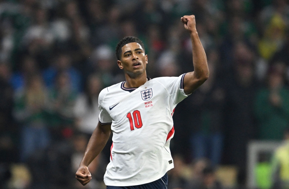 Bellingham powers 10-man England past Mexico, into World Cup quarters