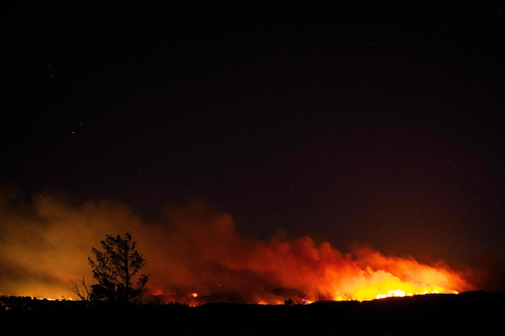 Europe on fire: 19,000 hectares devastated as record heat returns to south