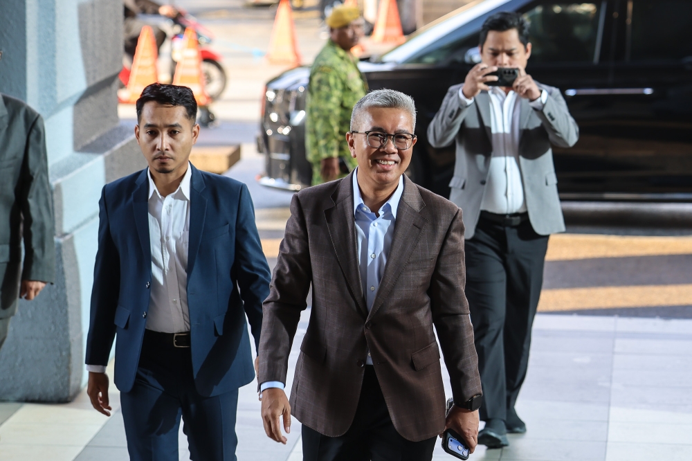 Tengku Zafrul tells Jana Wibawa trial he bears no malice against Muhyiddin
