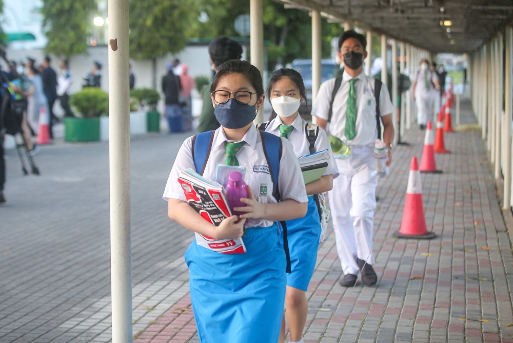 Over 96,000 Form Six students to receive RM14.4m early schooling aid, says Education Ministry