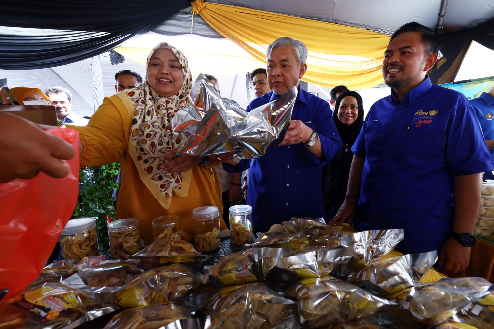 Lim Guan Eng urges Zahid to prove MSME sincerity with loan moratorium and fair EPF rules