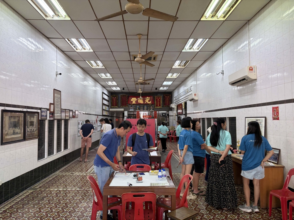 Soon Tuck Wooi Koon used to hold a clinic in this hall to care for sick members. — Picture by Opalyn Mok