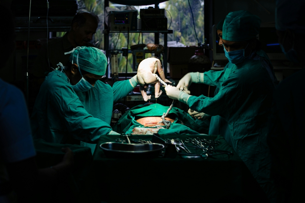 Turkiye’s C-section birth debate heats up as govt fine, suspend and send over 100 doctors for retraining
