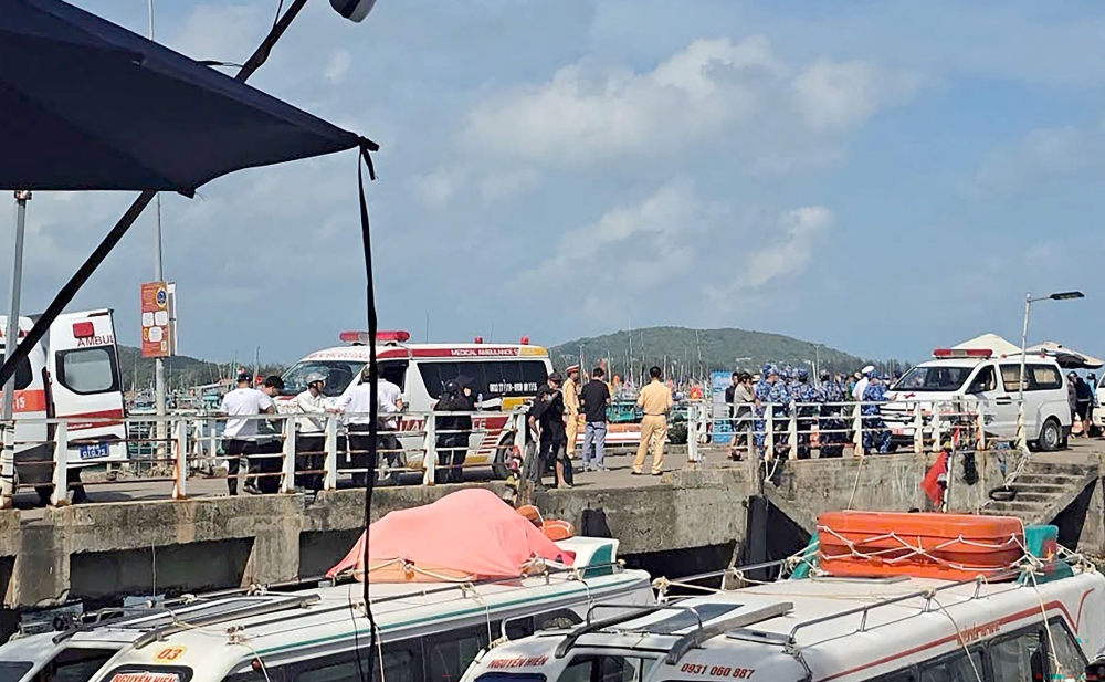 At least 15 killed after speedboat carrying tourists capsizes off Vietnam