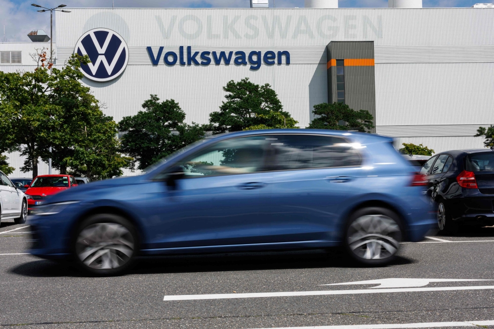 Car crisis takes toll on Germany’s young engineers