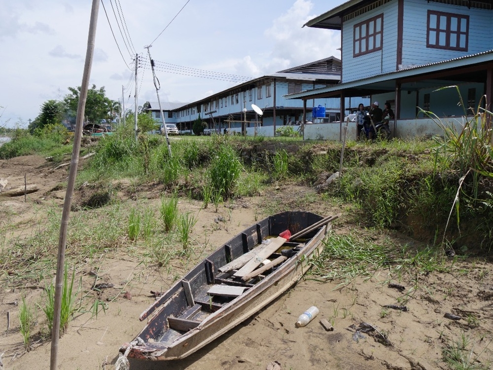 Scammers go rural: Senator says Sarawak villagers are the new targets to become money mules