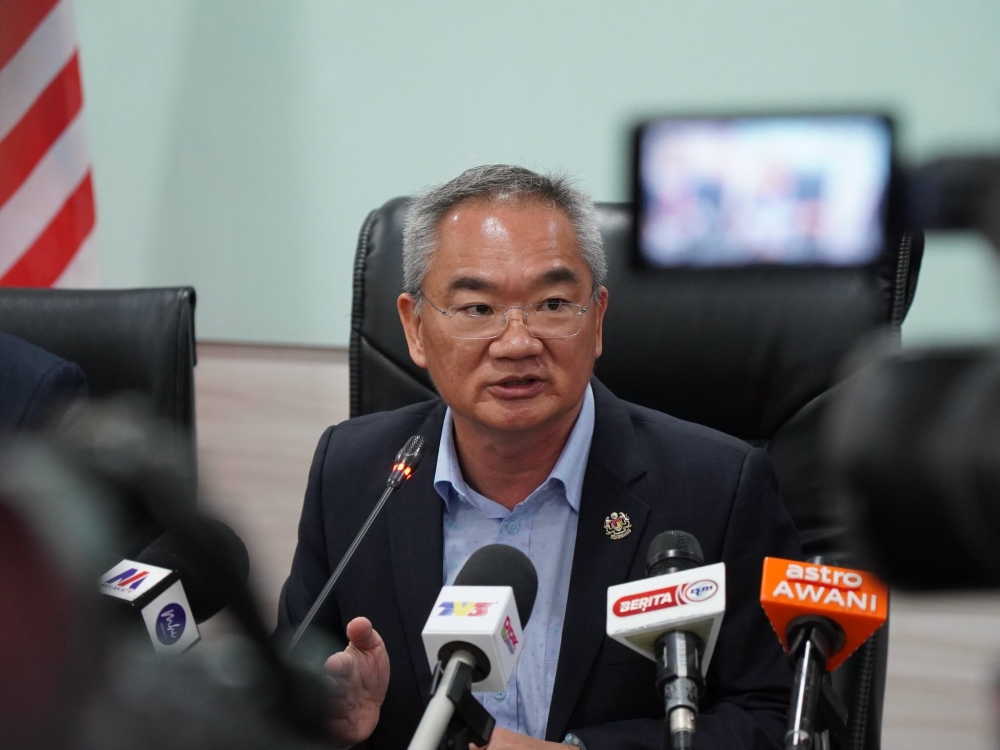 Khoo said appointed assemblymen being allowed to vote would undermine the electoral principle that representatives should be chosen by the people. — Picture via Facebook/Khoo Poay Tiong (邱培栋)﻿