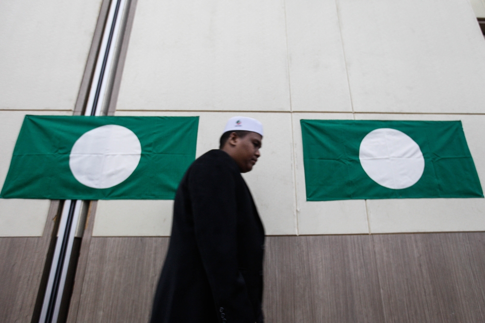 The author argues that PAS is pursuing a long-term strategy centred on Malay-Muslim political consolidation, warning that identity-based politics risks deepening national divisions at the expense of governance and unity. — Picture by Sayuti Zainudin