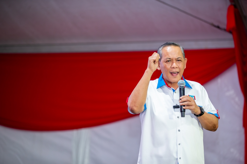 Datuk Seri Aminuddin Harun is leaving his four-term Sikamat seat to contest the BN stronghold of Linggi. — Picture by Raymond Manuel